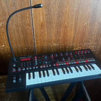 Roland JD-Xi Analog/Digital Synthesizer with Vocoder w/ power supply