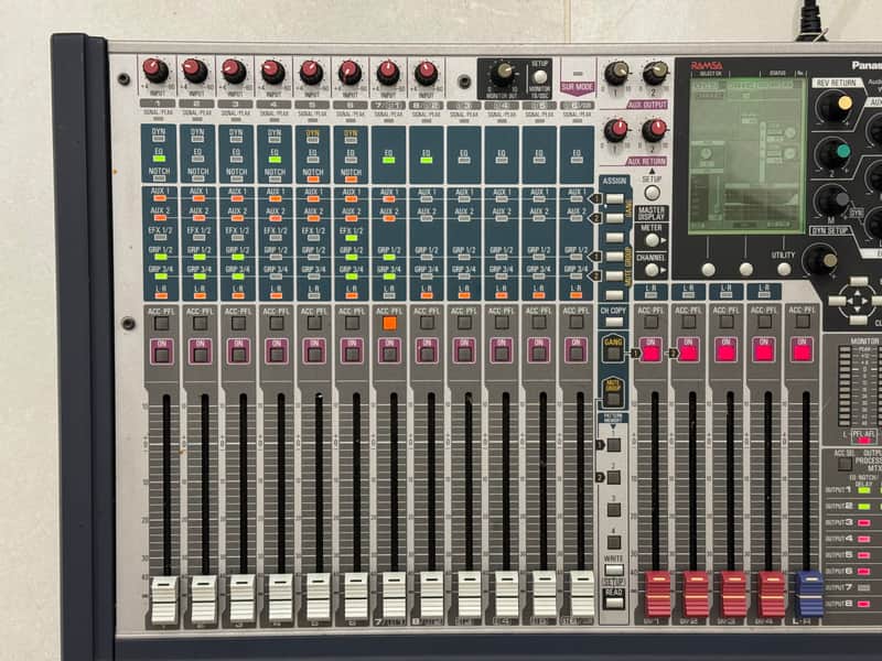 Panasonic WR-D40/G Ramsa Audio Mixer 2004 - Grey image 1