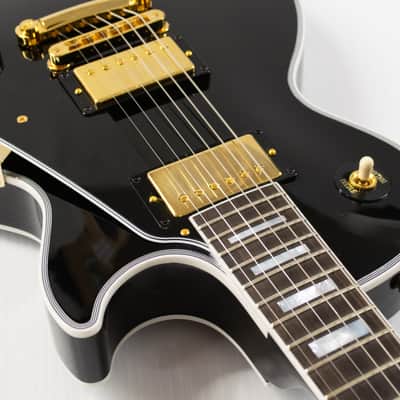 Gibson Custom Les Paul Custom - Ebony with Gold Hardware image 6