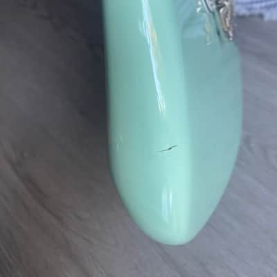 Fender Vintera II 70's Stratocaster and gig bag Rosewood Fingerboard Surf Green image 8