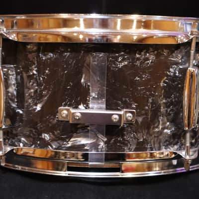 "Crest Deluxe" MIJ Coal Black Pearl 6-Lug Snare image 6