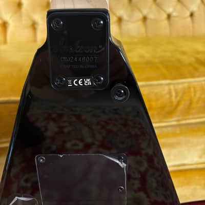 Jackson King V JS32 - Gloss Black image 9