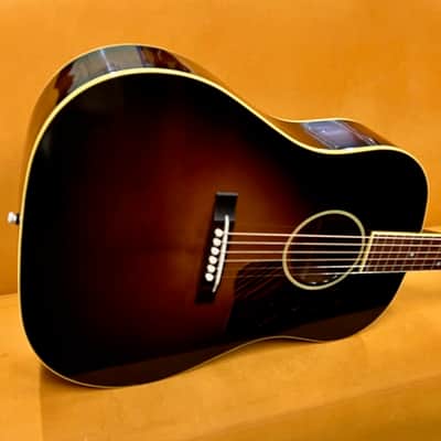 Gibson Custom Shop Historic 1934 Jumbo 2023 - Vintage Sunburst image 3