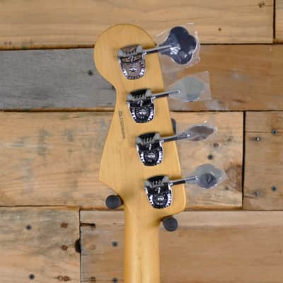 Fender American Professional II Jazz Bass, Maple Fingerboard, Roasted Pine image 7