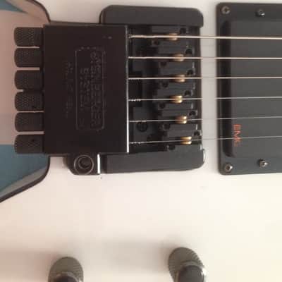 Steinberger GM2S White (GM) Vito Bratta, EMG pickups, headless guitar, graphite neck, (incl. gigbag) image 14