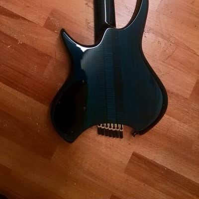 Prat Custom headless 7 string image 6