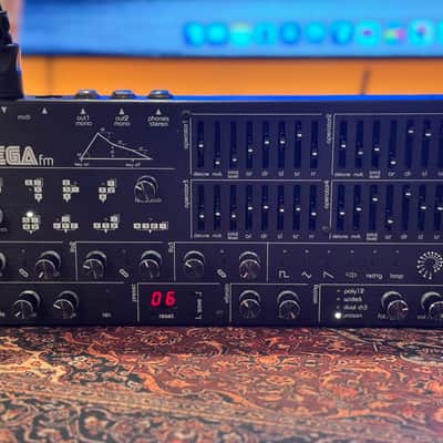 鍵盤楽器 SONICWARE LIVEN MEGA SYNTHESIS LIVEN MEGA SYNTHESIS – SONICWARE