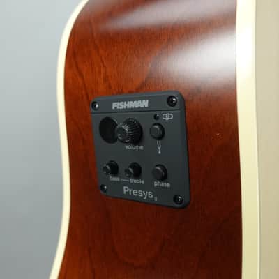 Seagull Coastline SLIM CW Presys II Cutaway Acoustic-Electric Guitar W/Gig Bag - Natural image 7