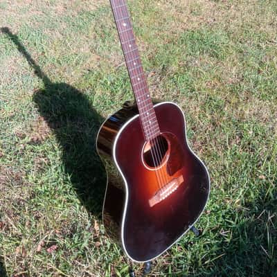 Gibson J-45 Fuller's Vintage Guitar 2005 with Original Case image 2