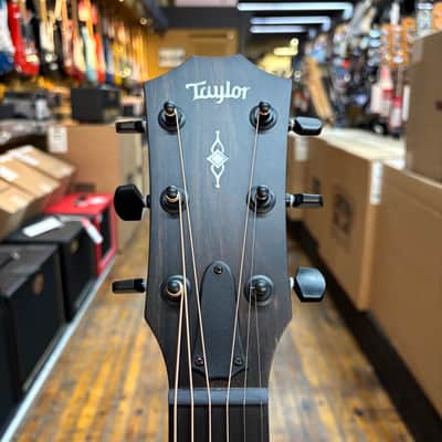 Taylor 322ce V-Class Grand Concert Acoustic-electric Guitar Shaded Edgeburst w/Hard Case image 7