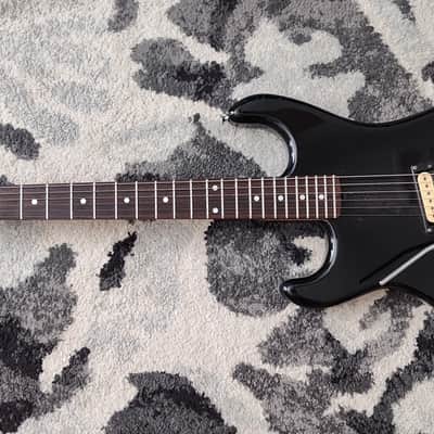 Left Handed Kramer Focus 1000  Black image 2