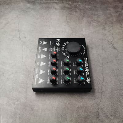 Electro-Harmonix MX-3M Mini Mixer 4 Channel Mixer - Wood Box image 3