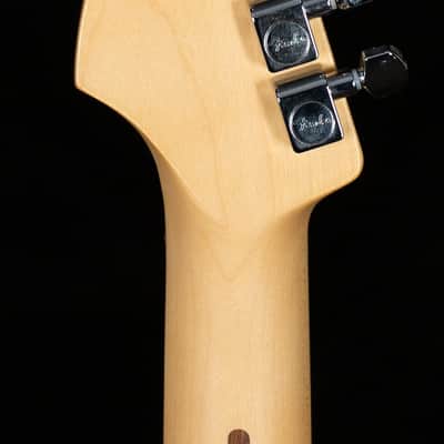 Fender Player Stratocaster 3 Color Sunburst Pau Ferro (700) image 4