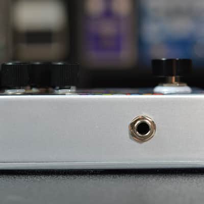 Flattley Guitar Pedals Crazy Diamond 2021 - Present - Silver / Rainbow Graphic image 3