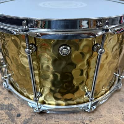 Dallas Drum 14x8 Hammered Brass Snare Drum 2025 - Hammered brass image 4