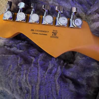 Fender American Ultra HSS Stratocaster - Texas Tea with Ebony Fretboard image 5