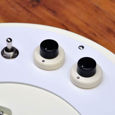 Danelectro 59M NOS+ - Aged White image 7