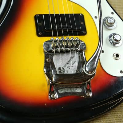 Mosrite Ventures Mark V - 1966 - Sunburst image 3