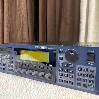 Yamaha EX5R Realtime Control Synthesizer 1998 - Blue