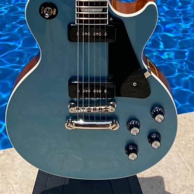 Gibson Les Paul Classic 2018 - Pelham Blue image 11