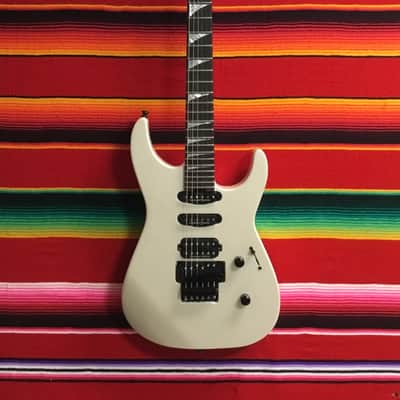 Jackson American Series Soloist SL3 2023 - Platinum Pearl image 1