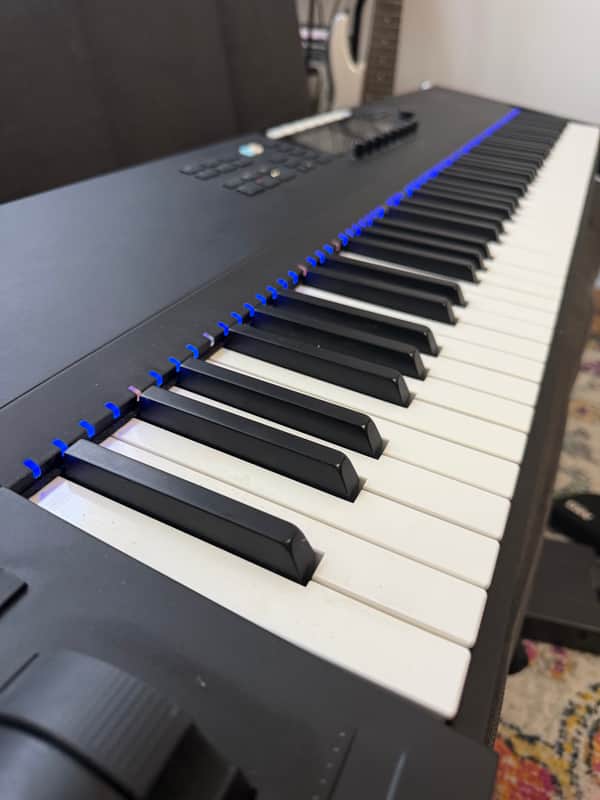 Native Instruments Komplete Kontrol S88 MKii 2020 - Present - Black image 1