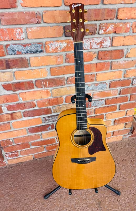 Garrison G25 CE Acoustic Electric Cutaway - Natural image 1