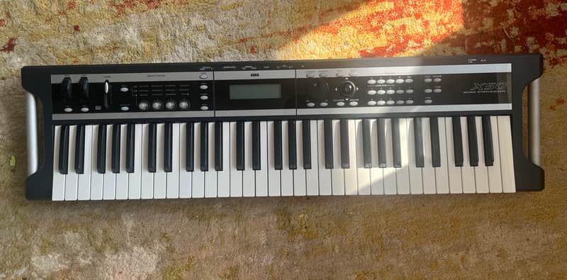 Korg X50 61-Key Music Synthesizer - Tested Working - Good