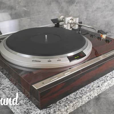 Victor QL-Y7 Direct Drive Record Player Turntable in Very Good Condition. image 2