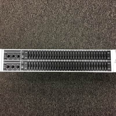 Behringer Ultragraph Pro FBQ3102 31-Band Stereo Graphic EQ | Reverb