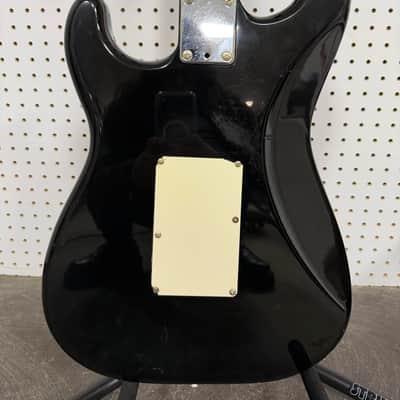 Fender Stratocaster MIJ 1984-1987 - Black Made in Japan image 10