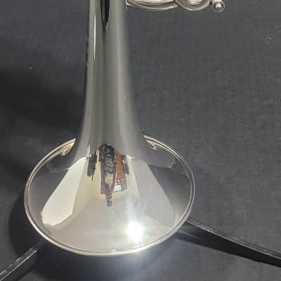 Getzen Series 700SP Semi Pro Trumpet -Mouthpiece & Case with strap image 3