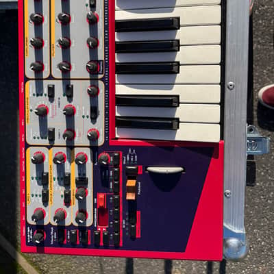 *INCLUDES EXTRAS* Nord Lead 2 49-Key 12-Voice Polyphonic Synthesizer image 3