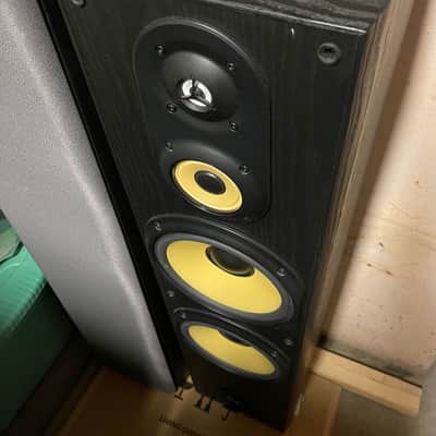 Sony SS-MF 750 H Floor Standing Speakers Tower Works Great 200 Watts Powerful! image 1