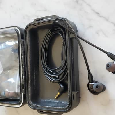 FCS-H3 Triple Driver Hybrid / In-Ear Monitor Earphones  / Black image 7