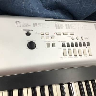 Yamaha DGX-520 image 6