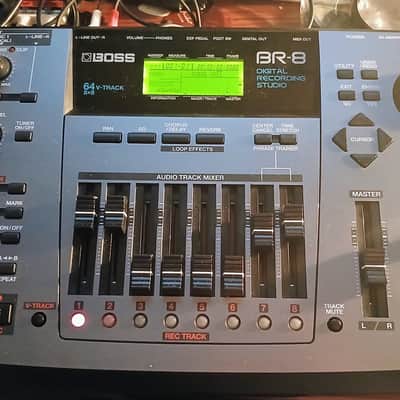 Boss BR-8 8 Track Digital Recording Studio with Case 62 Zip Disks more image 2