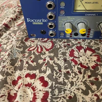(Boxed) Focusrite ISA 428 2000s - Blue image 2
