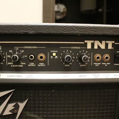 Used Peavey TNT 115S Bass Amplifier image 3
