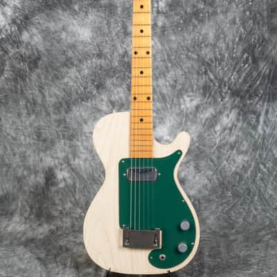 Decar JMP Electric Peanut 1960 image 2