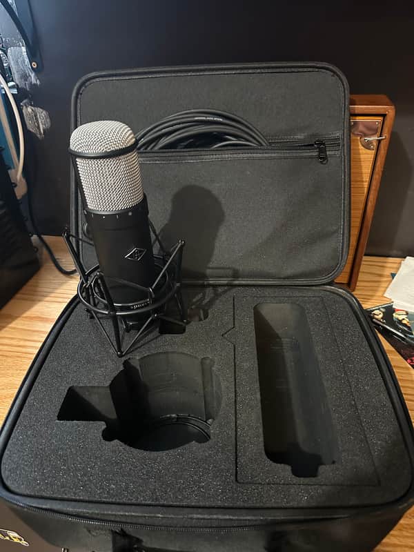 Universal Audio Sphere DLX Large Diaphragm Modeling Microphone 2023 - Present - Black image 1