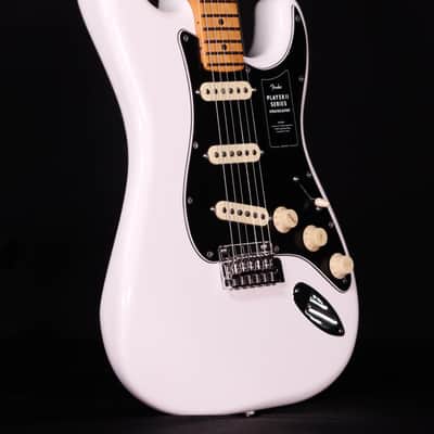 Fender Player II Stratocaster, Maple FB, Polar White image 4