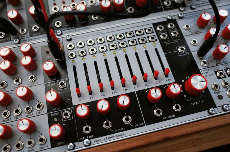 Verbos Electronics Multi-Delay Processor