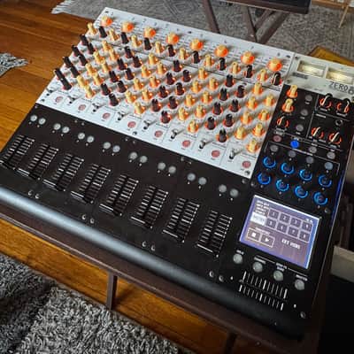 Korg Zero 8 Live Control Console image 1