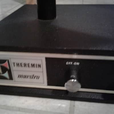 Maestro TH1 Theremin Early 70s Black and Silver image 2