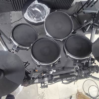 Roland TD-17 2019/Alesis Hybrid Mesh Heads - Chrome/Black