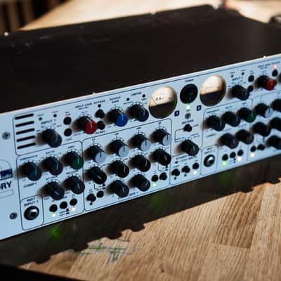 TL Audio 5052 Ivory 2 Series Stereo Valve Processor 2000s image 2