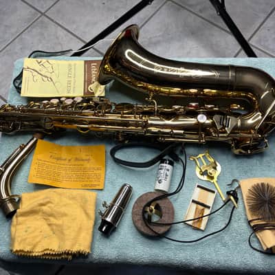 Leblanc VITO PRO MODEL 35 Alto Saxophone image 3