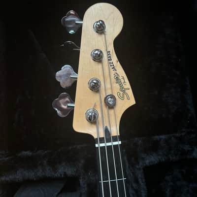 Squier Vintage Modified Jazz Bass Fretless 2007 - 2018 - 3-Color Sunburst image 8