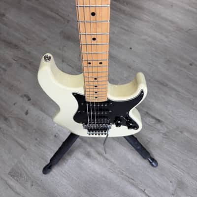 Fender Prodigy 1991 - 1993 - Arctic White image 8